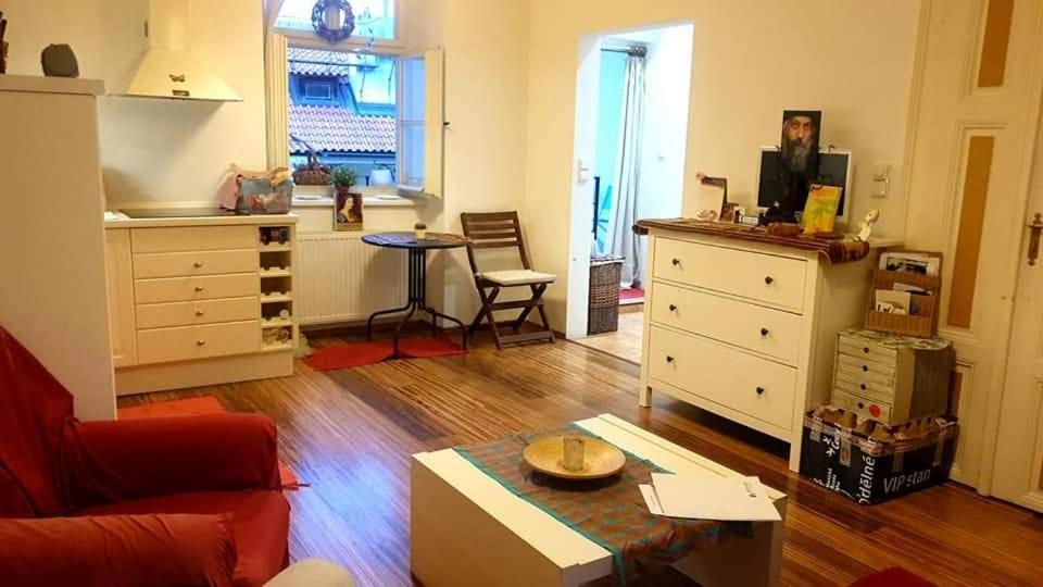 Laxmi Happy Home In Prague Apartment Prague
